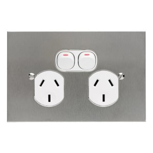 SOCKET SW DOUBLE HORIZONTAL BSL S/S BLK