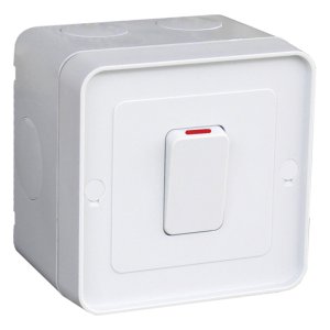 SWITCH IP66 1G 16A HAGER