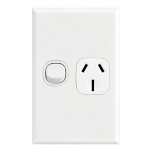 POWERPOINT SINGLE VERT 15A WHT HOME 2P1V15