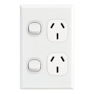 POWERPOINT DOUBLE VERT 15A HOME 2P2V15