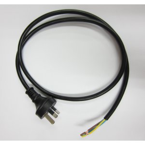 POWER LEAD 10A 3X1.0MM & 10A PLUG 1M BLK ALTONA