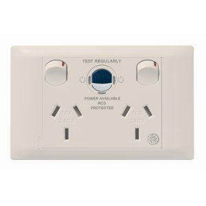(I) P/POINT E-COM 10A DBL 10MA C/RES A/MIC RCD ENG BEIGE