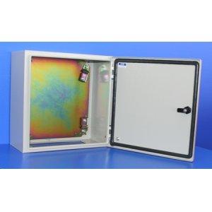 ENCL METAL 1DR + GEAR TRAY & W/BRKTS CR505020 500X500X200MM