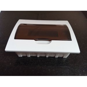 DISTRIBUTION BOARD FLUSH 12P ZDBF12