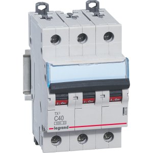 MCB 3P 32A 3 MOD 6KA C CURVE 400V TX3 403548