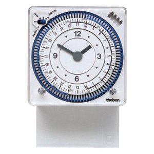 TIMER ANL 24HR O/RIDE WALL/PNL 10/2A 230V SYN169S