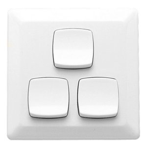 SWITCH 3G 10A 250V WHT P2033/2VA-WE