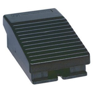 (I) FOOT SW PLASTIC 1C/O XPEA110 TELE