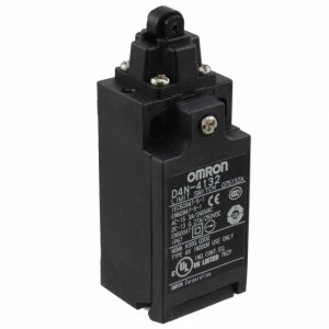D4N-4132 OMRON LIMIT SW SLD ROLL PLUNGE